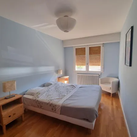 90m With Balcony And Parking * Arcachon